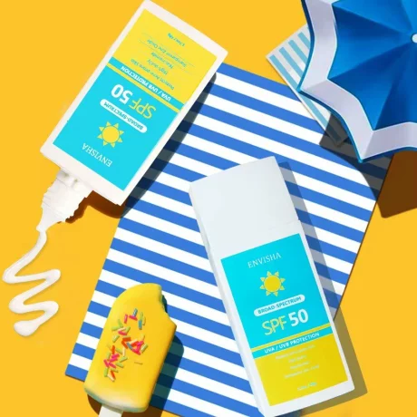 Loțiune lichidă pentru corp și față,  cu protecție solară SPF 50 UVA/UVB, 60 ml