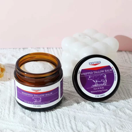 Crema seu de vită finit cu grăsime, ulei de migdale dulci presat la rece organic, pentru  pielea sensibilă, inclusiv a bebelușilor, la cea predispusă la acnee, grasă, uscată, cu eczeme, psoriazis, tăieturi, zgârieturi